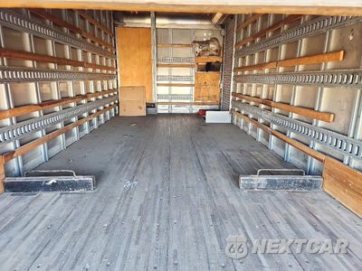 Zdjęcie 10 z 13 samochodu: 2017 HINO 195 BOX TRUCK VIN:JHHSDM2H6HK005854 - miniatura