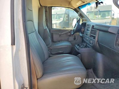 Zdjęcie 10 z 12 samochodu: 2018 CHEVROLET EXPRESS DELIVERY TRUCK VIN:1GB0GRFP4J1333287 - miniatura