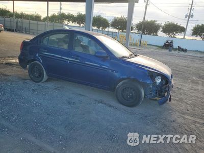 Czwarte zdjęcie samochodu z boku: 2009 HYUNDAI ACCENT GLS VIN:KMHCN46C79U309456 - miniatura