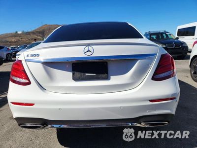 Zdjęcie 6 z 12 samochodu: 2019 MERCEDES-BENZ E 300 VIN:WDDZF4JB8KA574894 - miniatura