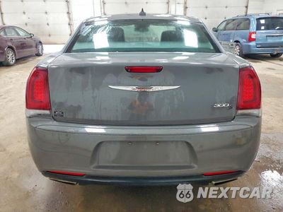 Zdjęcie 6 z 13 samochodu: 2018 CHRYSLER 300 S VIN:2C3CCABG1JH285619 - miniatura