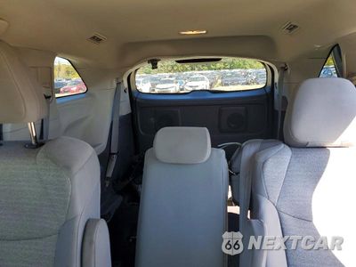 Zdjęcie 10 z 13 samochodu: 2021 TOYOTA SIENNA LE VIN:5TDKRKEC3MS027581 - miniatura