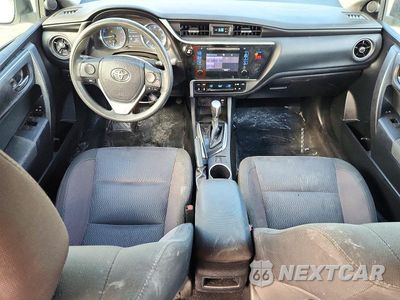 Zdjęcie 8 z 12 samochodu: 2018 TOYOTA COROLLA LE VIN:2T1BURHE2JC034546 - miniatura