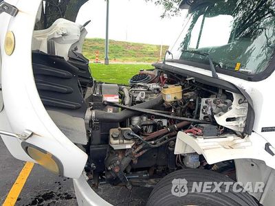 Zdjęcie 7 z 14 samochodu: 2005 FREIGHTLINER M2 BOX TRUCK VIN:1FVACWCT55HU28213 - miniatura