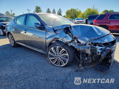 Czwarte zdjęcie samochodu z boku: 2023 NISSAN ALTIMA SL VIN:1N4BL4EVXPN383055 - miniatura