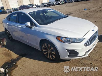 Czwarte zdjęcie samochodu z boku: 2020 FORD FUSION SE VIN:3FA6P0T95LR200169 - miniatura