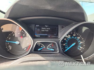 Zdjęcie 9 z 12 samochodu: 2016 FORD ESCAPE SE VIN:1FMCU9G96GUC17416 - miniatura
