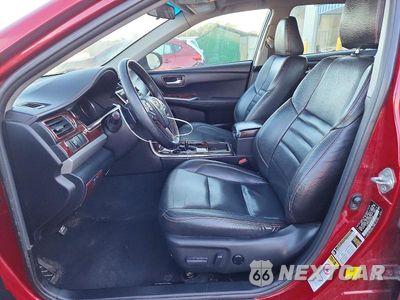 Zdjęcie 7 z 12 samochodu: 2016 TOYOTA CAMRY SE VIN:4T1BF1FK5GU593620 - miniatura