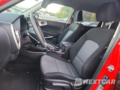 Zdjęcie 7 z 13 samochodu: 2021 KIA SOUL LX VIN:KNDJ23AU4M7142222 - miniatura