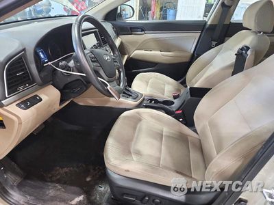 Zdjęcie 7 z 12 samochodu: 2017 HYUNDAI ELANTRA VALUE EDITION VIN:KMHD84LF8HU425578 - miniatura