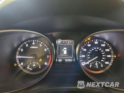 Zdjęcie 9 z 12 samochodu: 2017 HYUNDAI SANTA FE SPORT 2.4L VIN:5NMZUDLB7HH050843 - miniatura