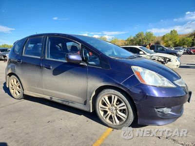 Czwarte zdjęcie samochodu z boku: 2009 HONDA FIT SPORT VIN:JHMGE88409S065727 - miniatura