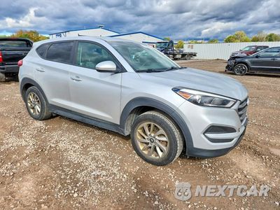 Czwarte zdjęcie samochodu z boku: 2018 HYUNDAI TUCSON SE VIN:KM8J2CA42JU807384 - miniatura