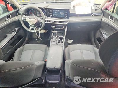 Zdjęcie 8 z 13 samochodu: 2021 KIA K5 LXS VIN:5XXG14J29MG039953 - miniatura