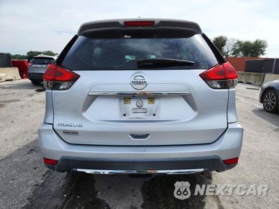Zdjęcie 6 z 13 samochodu: 2018 NISSAN ROGUE S VIN:KNMAT2MT3JP529768 - miniatura