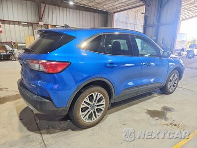 Trzecie zdjęcie samochodu z tyłu: 2021 FORD ESCAPE SEL VIN:1FMCU9H62MUB22626 - miniatura