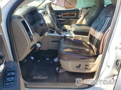 Zdjęcie 7 z 13 samochodu: 2012 DODGE RAM 3500 LARAMIE VIN:3C63DRJL0CG342392 - miniatura