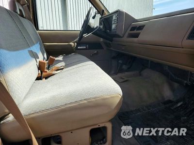 Zdjęcie 10 z 12 samochodu: 1994 CHEVROLET GMT-400 K1500 VIN:1GCEK14K9RZ209375 - miniatura