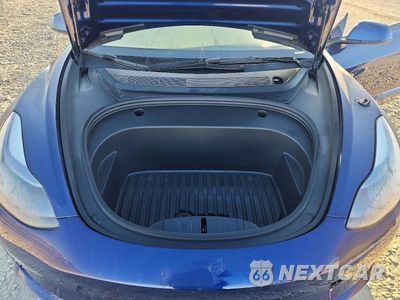 Zdjęcie 11 z 12 samochodu: 2023 TESLA MODEL 3 VIN:5YJ3E1EC5PF711325 - miniatura