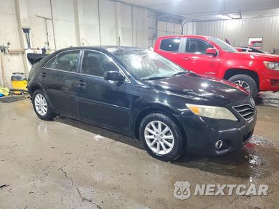 Czwarte zdjęcie samochodu z boku: 2011 TOYOTA CAMRY XLE V6 VIN:4T1BK3EK5BU128675 - miniatura