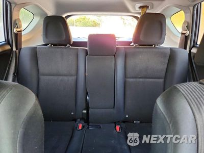 Zdjęcie 10 z 13 samochodu: 2016 TOYOTA RAV4 LE VIN:JTMZFREV5GD087685 - miniatura