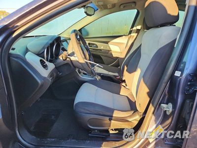 Zdjęcie 7 z 12 samochodu: 2013 CHEVROLET CRUZE LS VIN:1G1PA5SH1D7258657 - miniatura