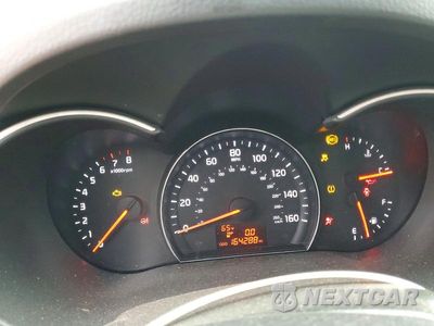 Zdjęcie 9 z 13 samochodu: 2015 KIA SORENTO LX VIN:5XYKT3A60FG642922 - miniatura