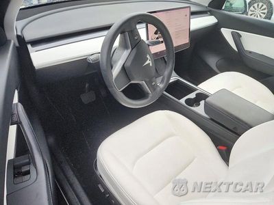 Zdjęcie 8 z 12 samochodu: 2021 TESLA MODEL Y VIN:5YJYGDEE4MF186983 - miniatura