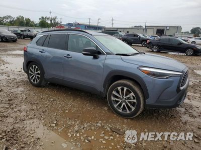 Czwarte zdjęcie samochodu z boku: 2025 TOYOTA COROLLA CROSS XLE VIN:7MUDAABG5SV129677 - miniatura