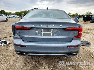 Zdjęcie 6 z 13 samochodu: 2022 VOLVO S60 B5 MOMENTUM VIN:7JRL12FZ2NG154169 - miniatura