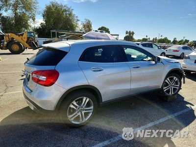 Trzecie zdjęcie samochodu z tyłu: 2018 MERCEDES-BENZ GLA 250 VIN:WDCTG4EB3JJ438396 - miniatura