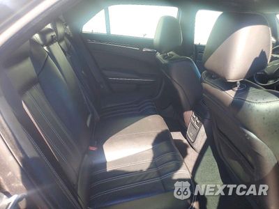 Zdjęcie 10 z 12 samochodu: 2019 CHRYSLER 300 S VIN:2C3CCABG6KH708213 - miniatura