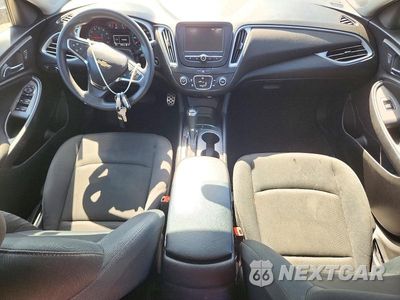 Zdjęcie 8 z 13 samochodu: 2017 CHEVROLET MALIBU LS VIN:1G1ZB5STXHF119360 - miniatura