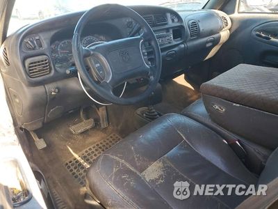 Zdjęcie 8 z 12 samochodu: 1999 DODGE RAM 1500 VIN:1B7HF13Z5XJ635270 - miniatura