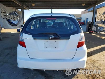 Zdjęcie 6 z 12 samochodu: 2012 HONDA FIT VIN:JHMGE8H38CC035643 - miniatura