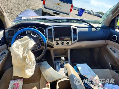 Zdjęcie 8 z 13 samochodu: 2008 TOYOTA TACOMA DOUBLE CAB PRERUNNER LONG BED VIN:5TEKU72N18Z510335 - miniatura