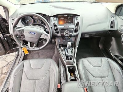Zdjęcie 8 z 12 samochodu: 2015 FORD FOCUS TITANIUM VIN:1FADP3N24FL323179 - miniatura
