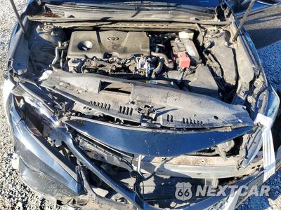 Zdjęcie 11 z 12 samochodu: 2018 TOYOTA CAMRY SE VIN:4T1B11HK8JU075536 - miniatura