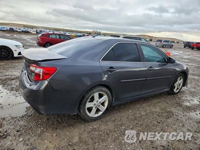 Trzecie zdjęcie samochodu z tyłu: 2013 TOYOTA CAMRY SE VIN:4T1BF1FK1DU224412 - miniatura