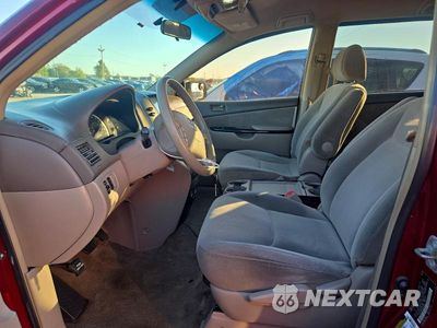 Zdjęcie 7 z 13 samochodu: 2005 TOYOTA SIENNA LE 7 PASSENGER VIN:5TDZA23C45S339662 - miniatura