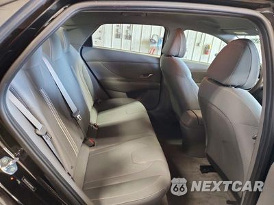 Zdjęcie 10 z 12 samochodu: 2023 HYUNDAI ELANTRA SEL VIN:5NPLM4AG0PH092972 - miniatura