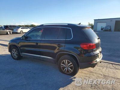 Drugie zdjęcie samochodu z przodu: 2012 VOLKSWAGEN TIGUAN S VIN:WVGAV7AX5CW518550 - miniatura