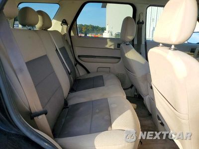 Zdjęcie 11 z 13 samochodu: 2008 FORD ESCAPE XLT VIN:1FMCU93178KD99365 - miniatura