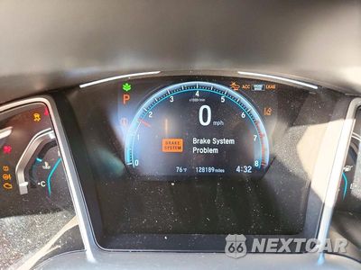 Zdjęcie 9 z 12 samochodu: 2019 HONDA CIVIC EX VIN:19XFC1F33KE210868 - miniatura