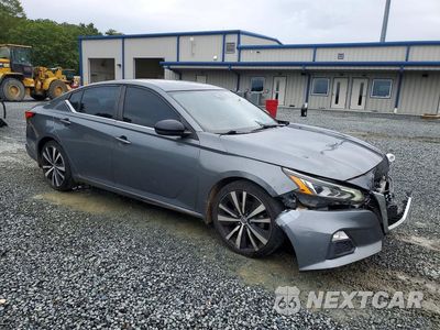 Czwarte zdjęcie samochodu z boku: 2020 NISSAN ALTIMA SR VIN:1N4BL4CV0LC266609 - miniatura