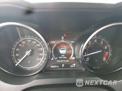 Zdjęcie 9 z 13 samochodu: 2016 JAGUAR F-TYPE R VIN:SAJWJ6HL5GMK31716 - miniatura