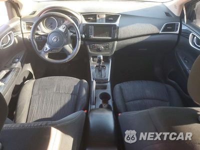 Zdjęcie 8 z 12 samochodu: 2019 NISSAN SENTRA SV VIN:3N1AB7AP5KY456624 - miniatura