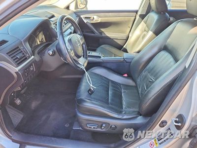 Zdjęcie 7 z 12 samochodu: 2012 LEXUS CT 200 VIN:JTHKD5BH6C2101788 - miniatura