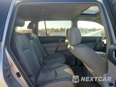 Zdjęcie 11 z 13 samochodu: 2008 TOYOTA HIGHLANDER LIMITED VIN:JTEES42A782001123 - miniatura