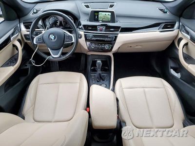 Zdjęcie 8 z 12 samochodu: 2018 BMW X1 XDRIVE28I VIN:WBXHT3C32J5L33633 - miniatura